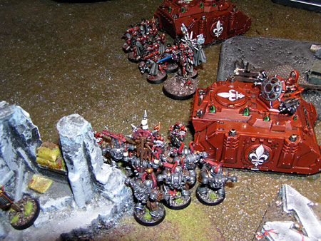 Sisters and Chaos Space Marines gets stuck in